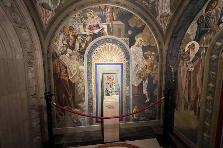 Excursión privada al Monasterio de Montserrat con recogida en el hotel en Barcelona - Foto 12