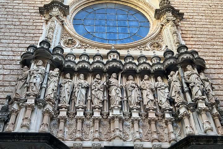 Excursión privada al Monasterio de Montserrat con recogida en el hotel en Barcelona - Foto 16