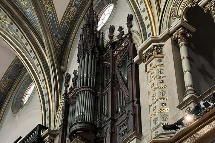 Excursión privada al Monasterio de Montserrat con recogida en el hotel en Barcelona - Foto 18