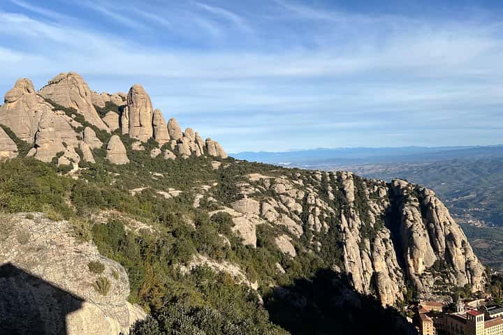 Excursión privada al Monasterio de Montserrat con recogida en el hotel en Barcelona - Foto 32