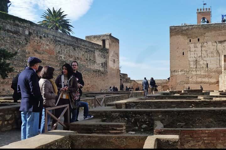 Visita guiada privada a la Alhambra con entradas propias en Granada - Foto 7