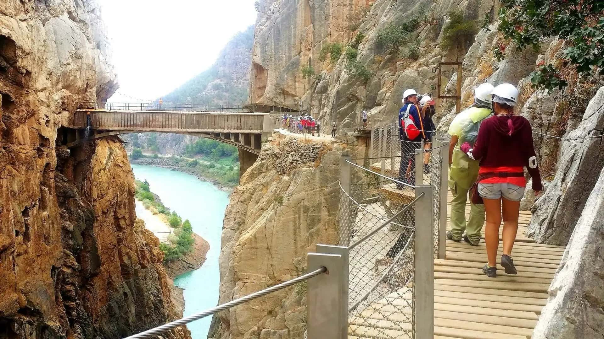 Ardales: Tour a pie en grupo por el Caminito del Rey en Málaga - Imagen principal