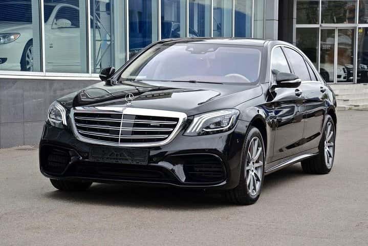 Traslado al aeropuerto: Aeropuerto de Málaga AGP a Málaga en coche de lujo en Málaga - Foto 2