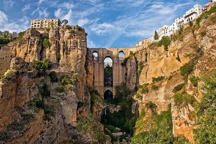 Ronda y el pueblo blanco de Setenil tour privado desde Sevilla en Sevilla - Imagen principal