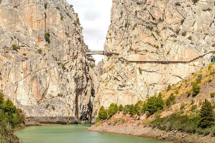 Tour guiado al Caminito del Rey desde La Costa del Sol en Málaga - Foto 5