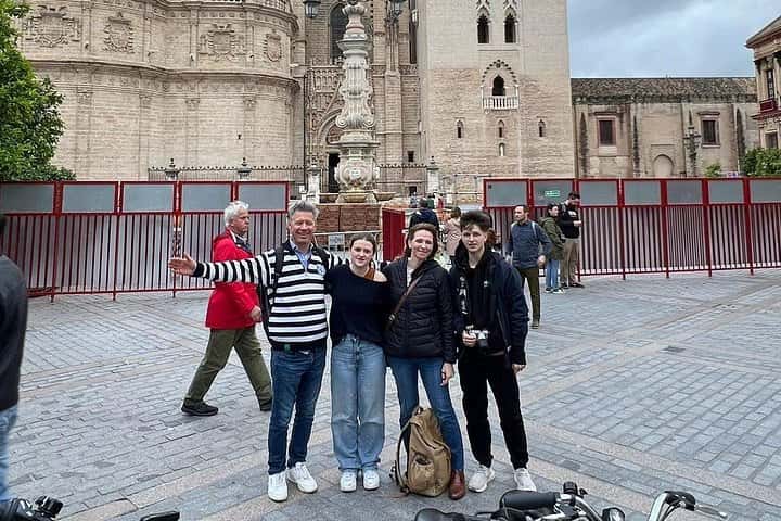 Sevilla flamenca Tour en EBike y Espectáculo de Flamenco en Sevilla - Foto 3