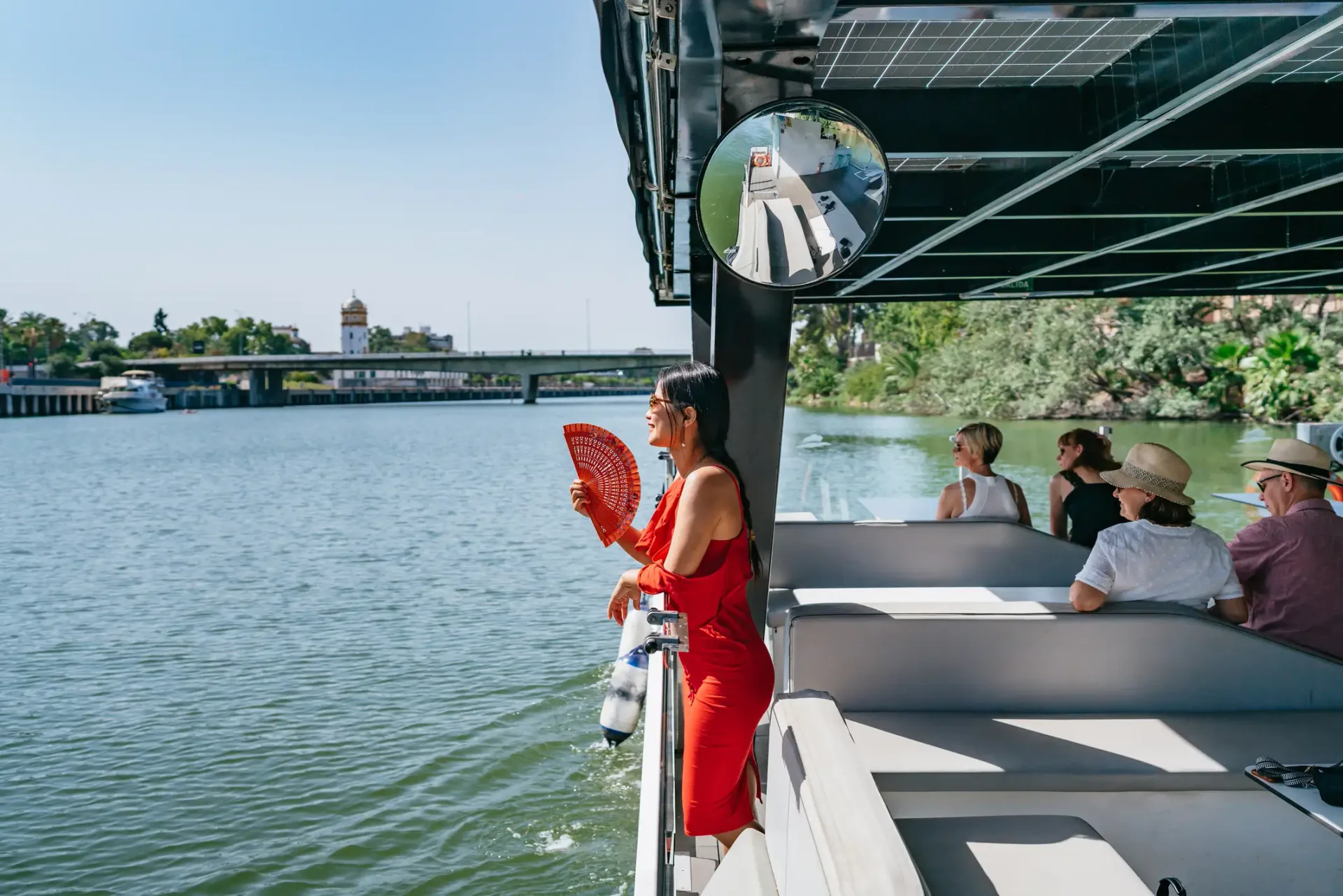 Crucero ecológico por el Guadalquivir en Sevilla: la ciudad desde el río